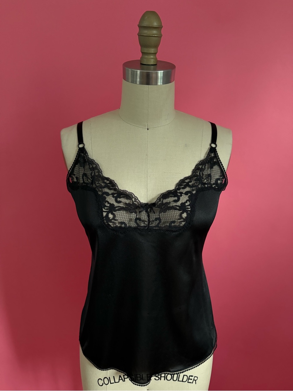Vintage 70s/80s Coquette ILGWU Union Made Sexy Peek-A-Boo Floral Lace Slip Cami